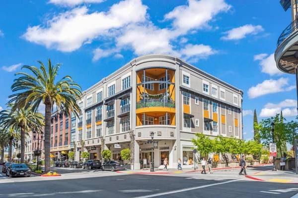 334 Santana ROW 332, San Jose, CA 95128