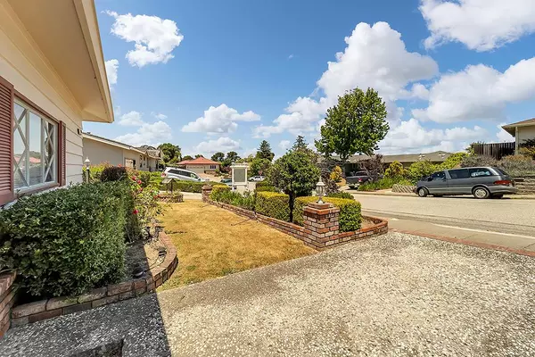 Millbrae, CA 94030,209 Castenada DR