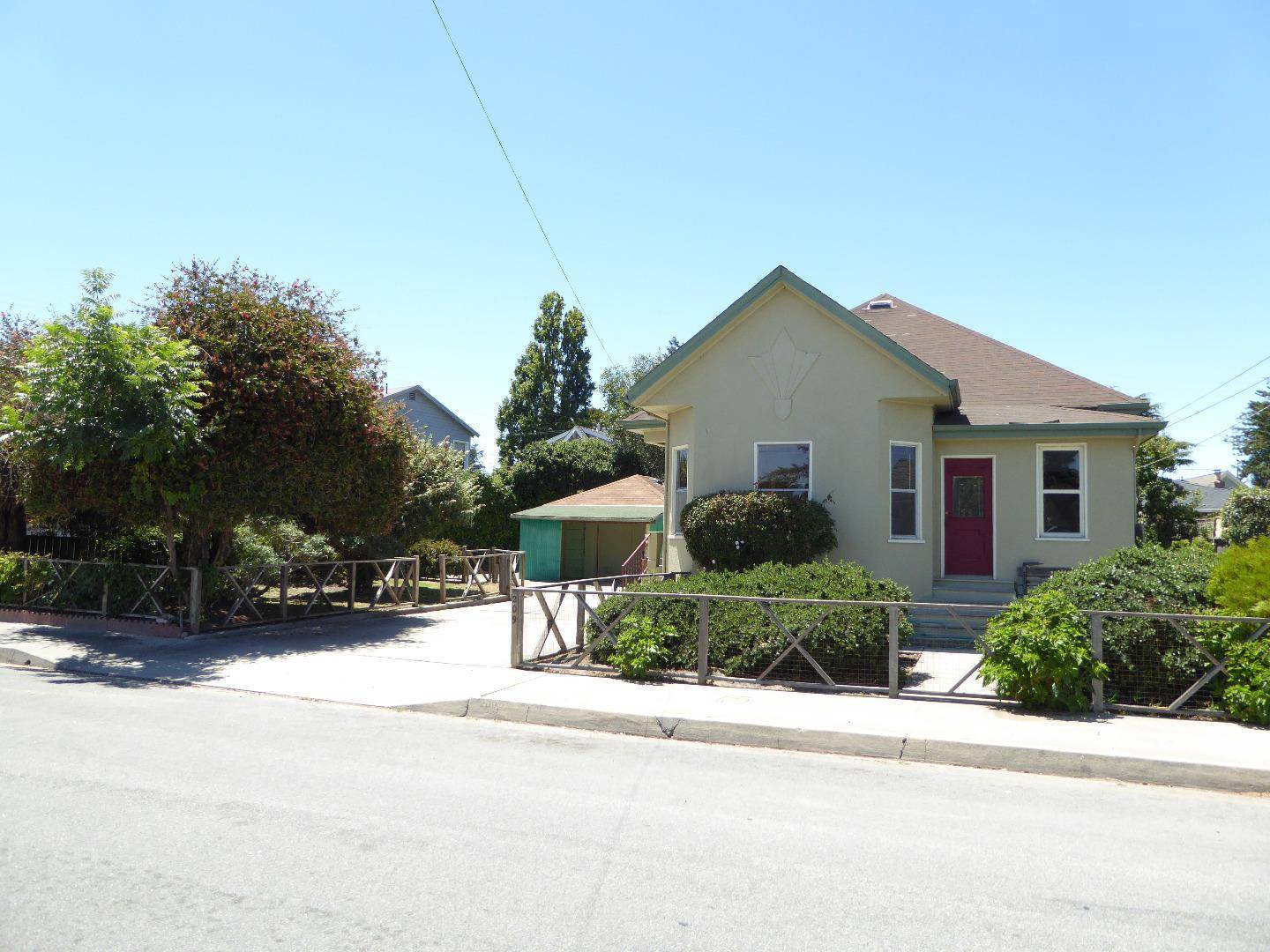 209 Dufour ST, Santa Cruz, CA 95060