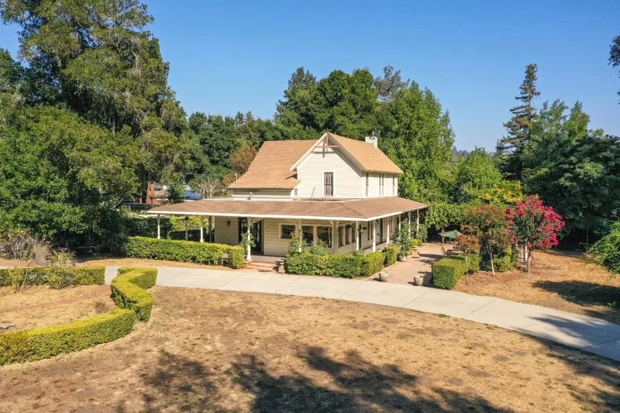 225 Fairview AVE, Ben Lomond, CA 95005