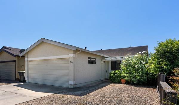 505 Vivienne DR, Watsonville, CA 95076