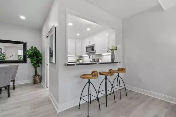 San Mateo, CA 94403,35 28th AVE 101