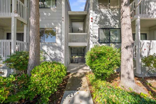 938 Clark AVE 6, Mountain View, CA 94040