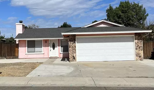 311 Yosemite DR, Tracy, CA 95376