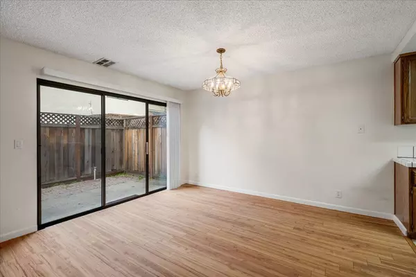 Gilroy, CA 95020,8550 Wren AVE 8A