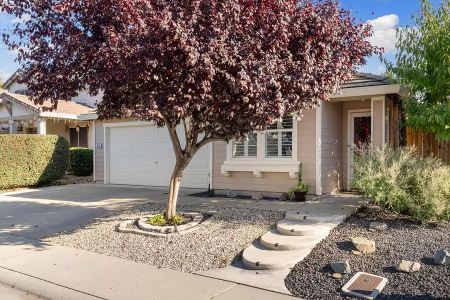 216 SCEPTER CT, Roseville, CA 95747