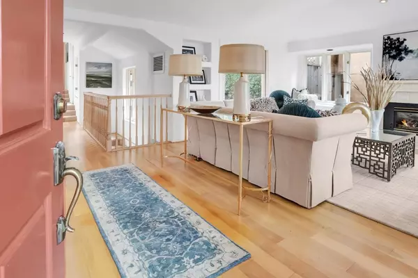 Carmel, CA 93923,0 San Antonio 2SE of 10th AVE