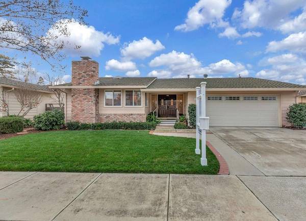 1186 Hacienda DR, Gilroy, CA 95020