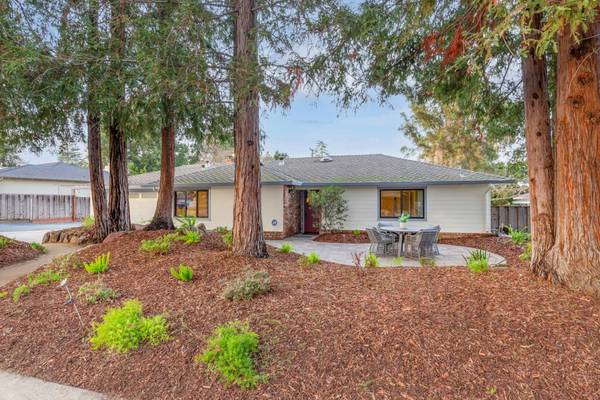 22417 Ainsworth DR, Los Altos, CA 94024