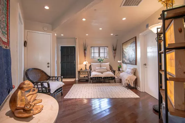 Monterey, CA 93940,1088 Cass ST