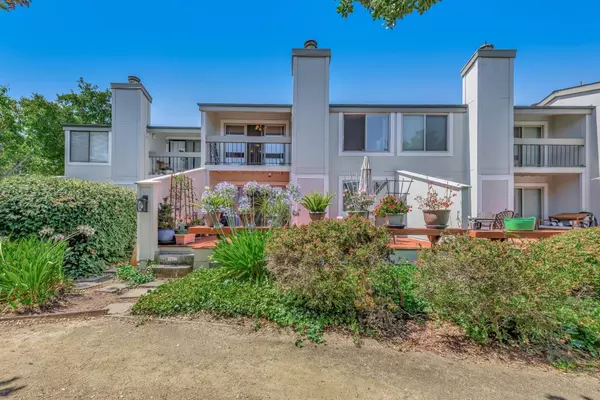 San Mateo, CA 94403,3417 La Selva ST