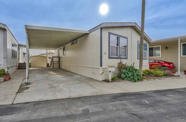 1146 Birch AVE 2, Seaside, CA 93955