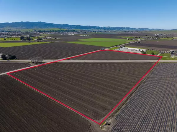Hollister, CA 95023,0 Wright RD