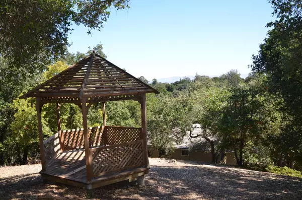 Los Altos Hills, CA 94022,0 La Barranca RD