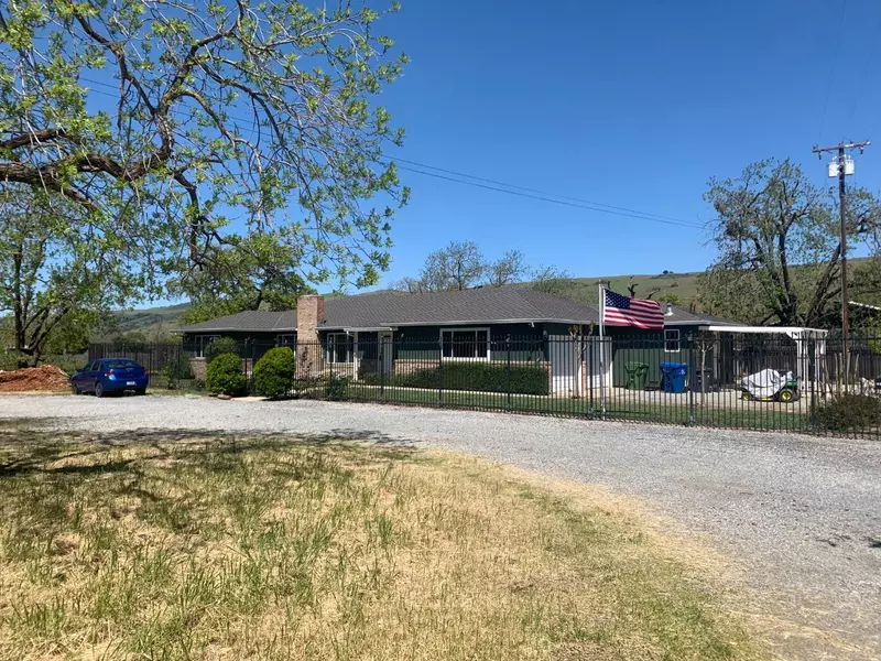 9674 Monterey RD, Morgan Hill, CA 95037