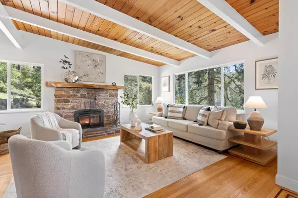 Pescadero, CA 94060,5597 Pescadero Creek RD