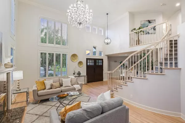 Half Moon Bay, CA 94019,20 Trace LN