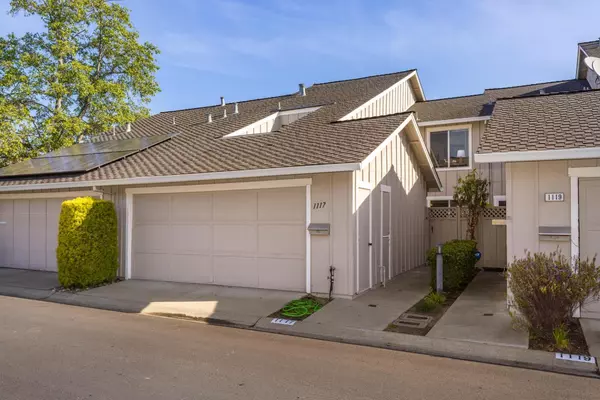 Foster City, CA 94404,Forrestal LN