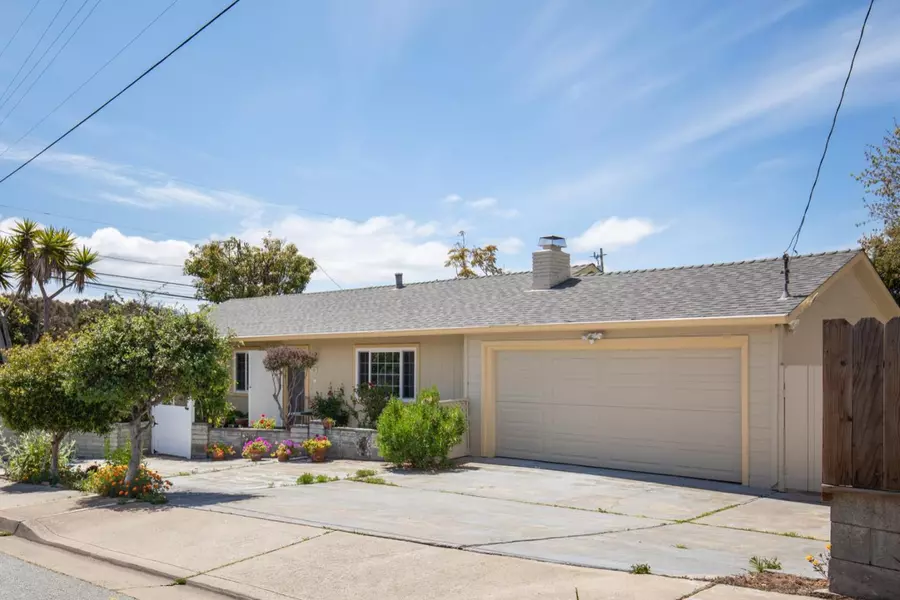 1251 Hillsdale ST, Seaside, CA 93955