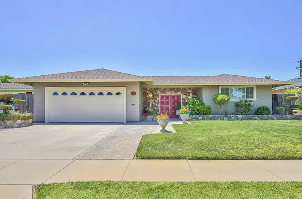 1264 San Angelo DR, Salinas, CA 93901