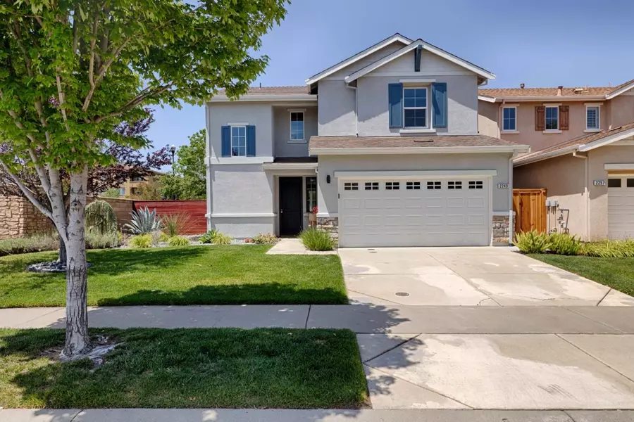 2249 Ellesmere LOOP, Roseville, CA 95747