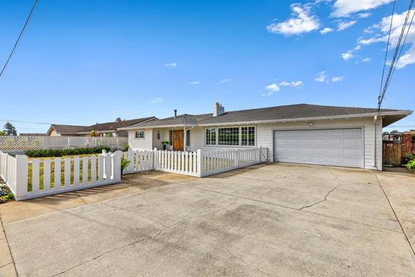 213 Calabasas RD, Watsonville, CA 95076