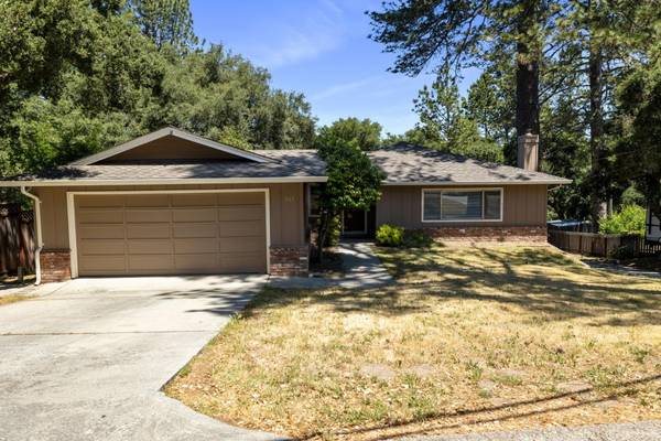 261 Estrella DR, Scotts Valley, CA 95066