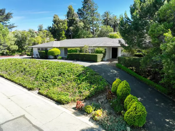 29 Roberts WAY, Hillsborough, CA 94010