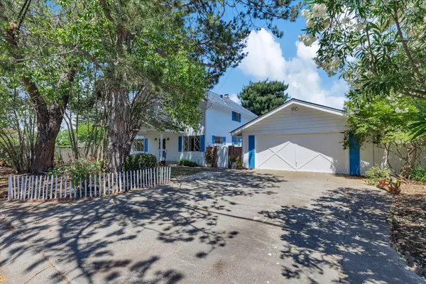 Saratoga, CA 95070,14030 Elvira ST