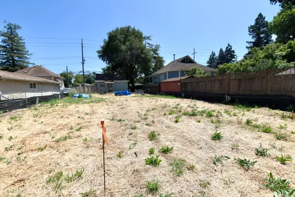 Santa Rosa, CA 95404,25 Rae ST