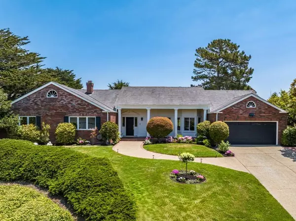 Half Moon Bay, CA 94019,2181 Bayhill CT