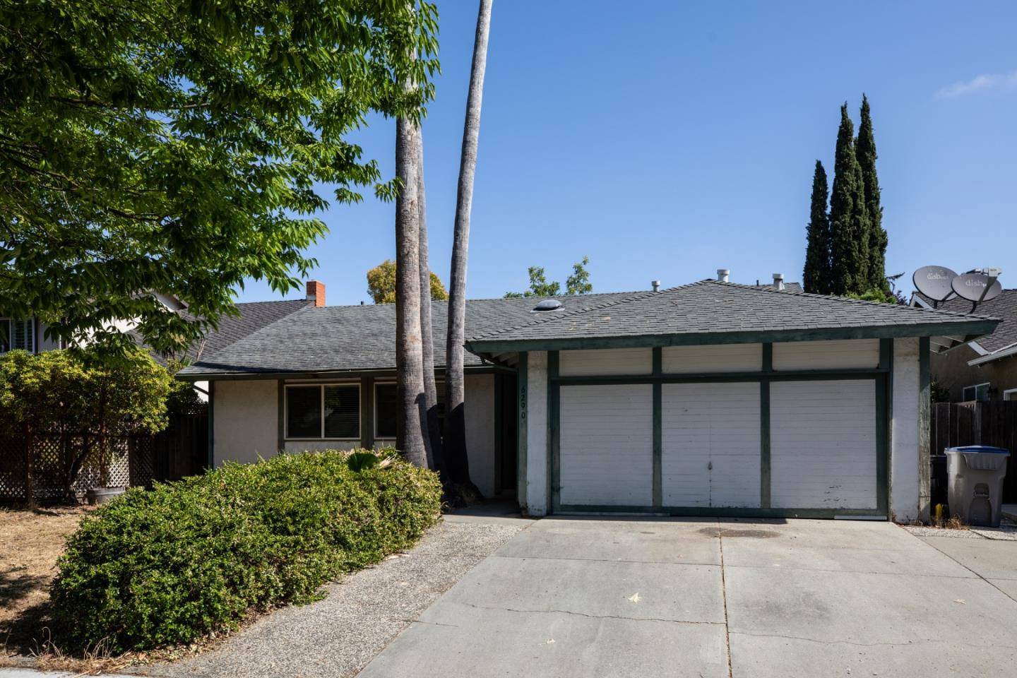 6290 Mahan DR, San Jose, CA 95123