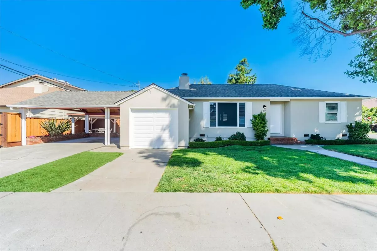 San Mateo, CA 94402,815 Folkstone AVE