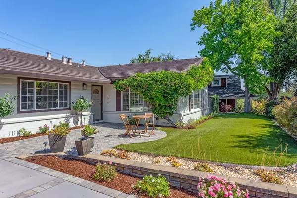 Los Altos, CA 94024,1465 Redwood DR