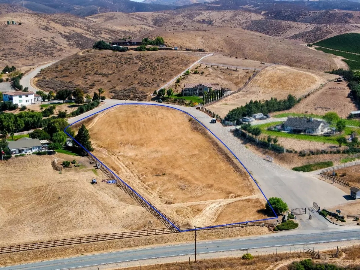 Soledad, CA 93960,35700 Eagle RDG