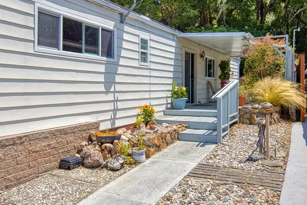 Aptos, CA 95003,7 Oak Shadow LN ~