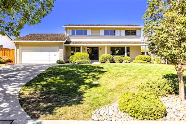 207 Bacigalupi DR, Los Gatos, CA 95032