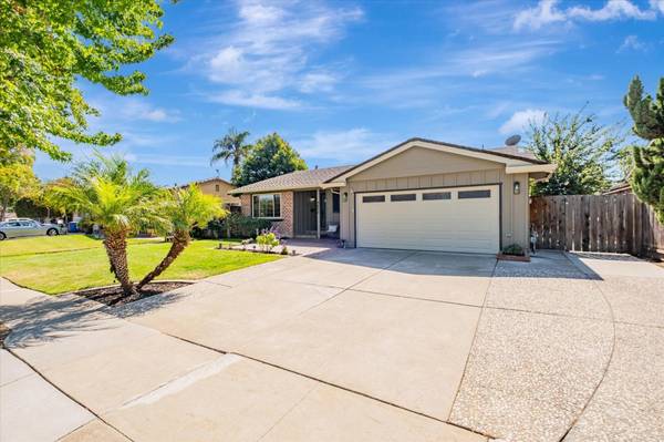 4856 Windermere DR, Newark, CA 94560