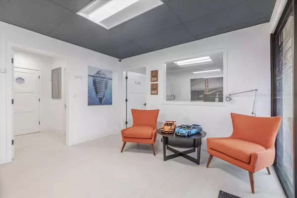 San Jose, CA 95131,2471 Autumnvale DR F
