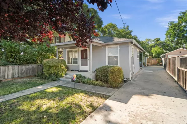 2115 University AVE, Mountain View, CA 94040