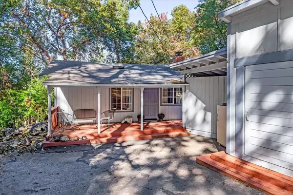 Los Gatos, CA 95033,18109 La Verne DR