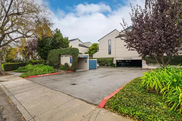 853 Woodside WAY 238, San Mateo, CA 94401