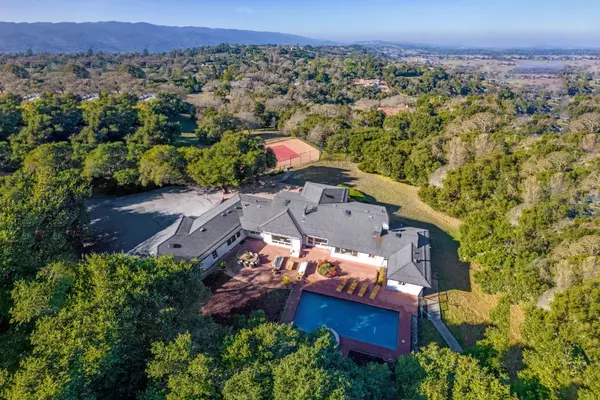 600 Westridge DR, Portola Valley, CA 94028