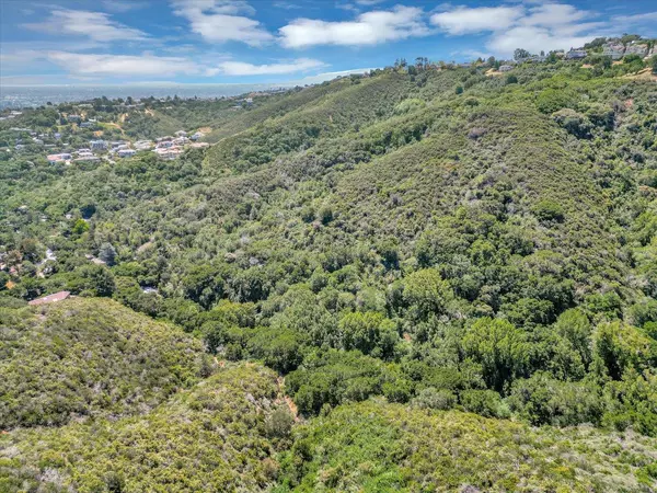 San Carlos, CA 94070,00 Devonshire