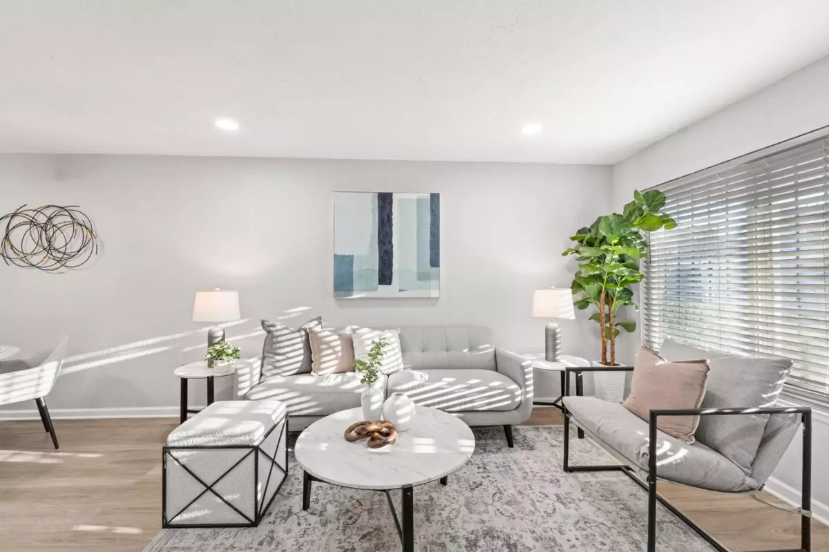 San Jose, CA 95111,3271 Leafwood LN