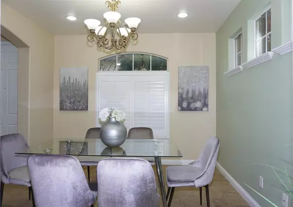 Gilroy, CA 95020,7950 English Oak CIR