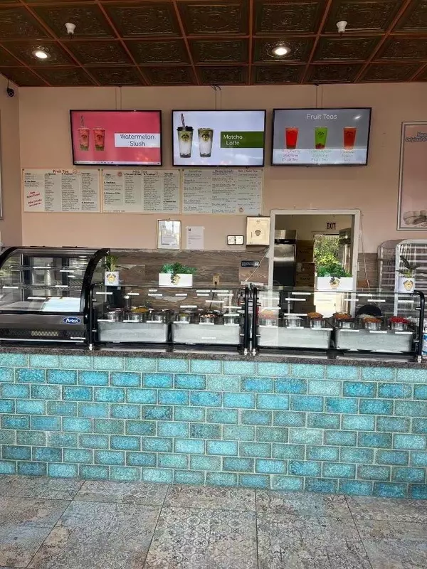 Pacifica, CA 94044,1328 Linda Mar BLVD