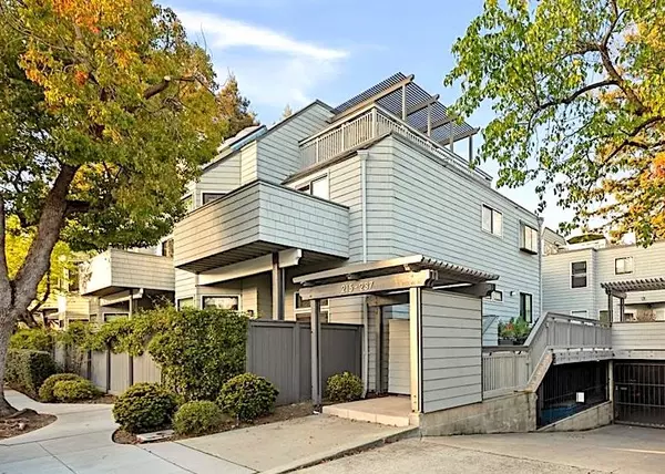 Palo Alto, CA 94301,217 High ST