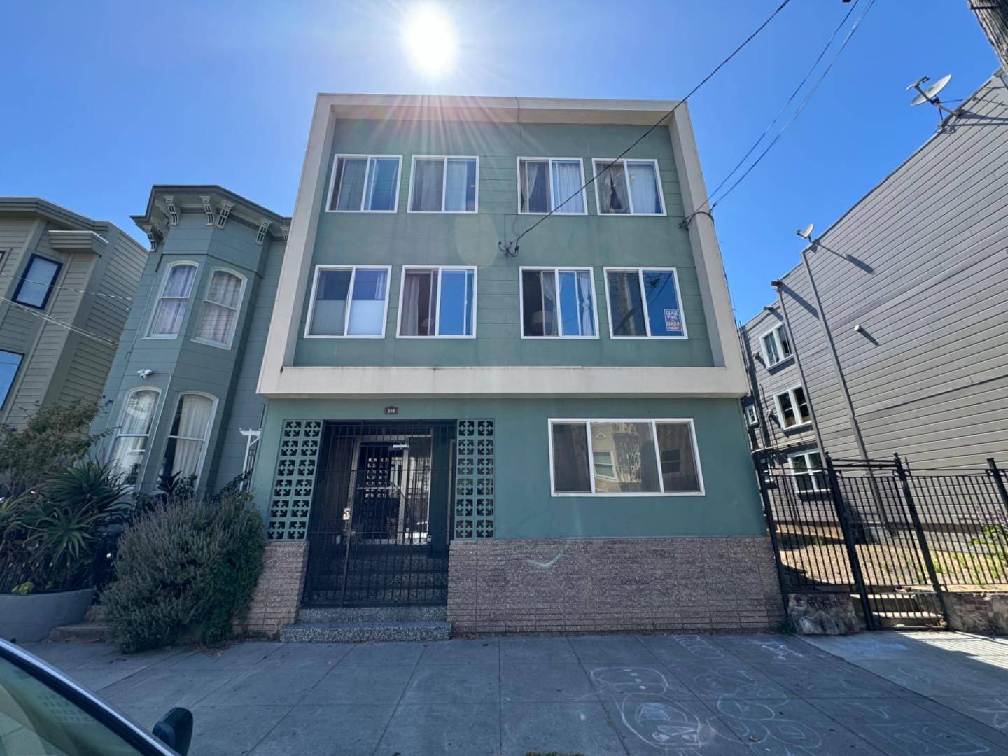 370 Bartlett ST 3, San Francisco, CA 94110