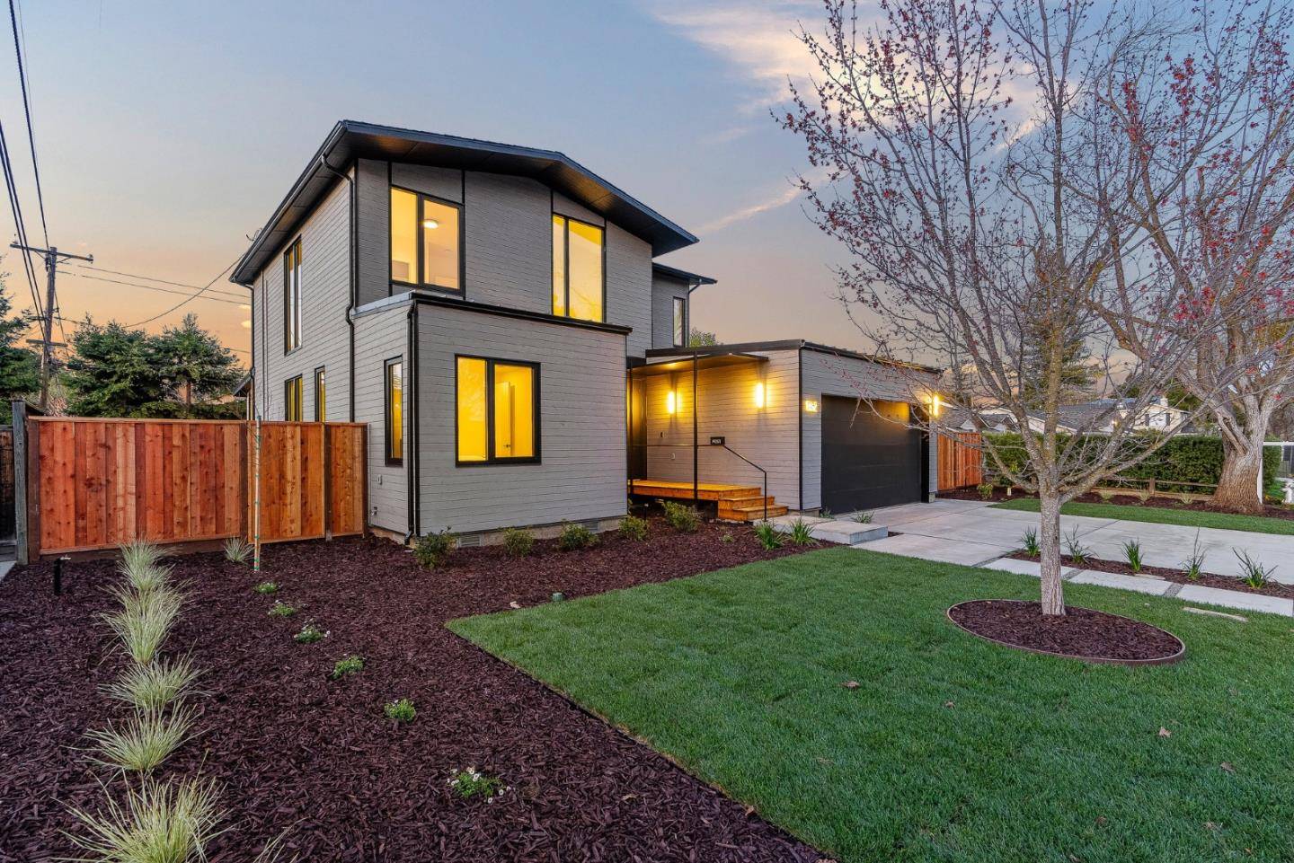 Mountain View, CA 94040,1182 Fordham WAY